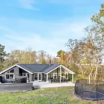 Feriehus 14 person holiday home in Væggerløse