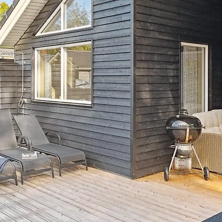Feriehus 14 person holiday home in Væggerløse Bøtø By