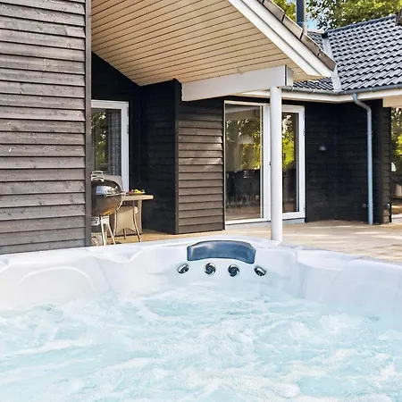 5 Star In Vaeggerlose * Bøtø By